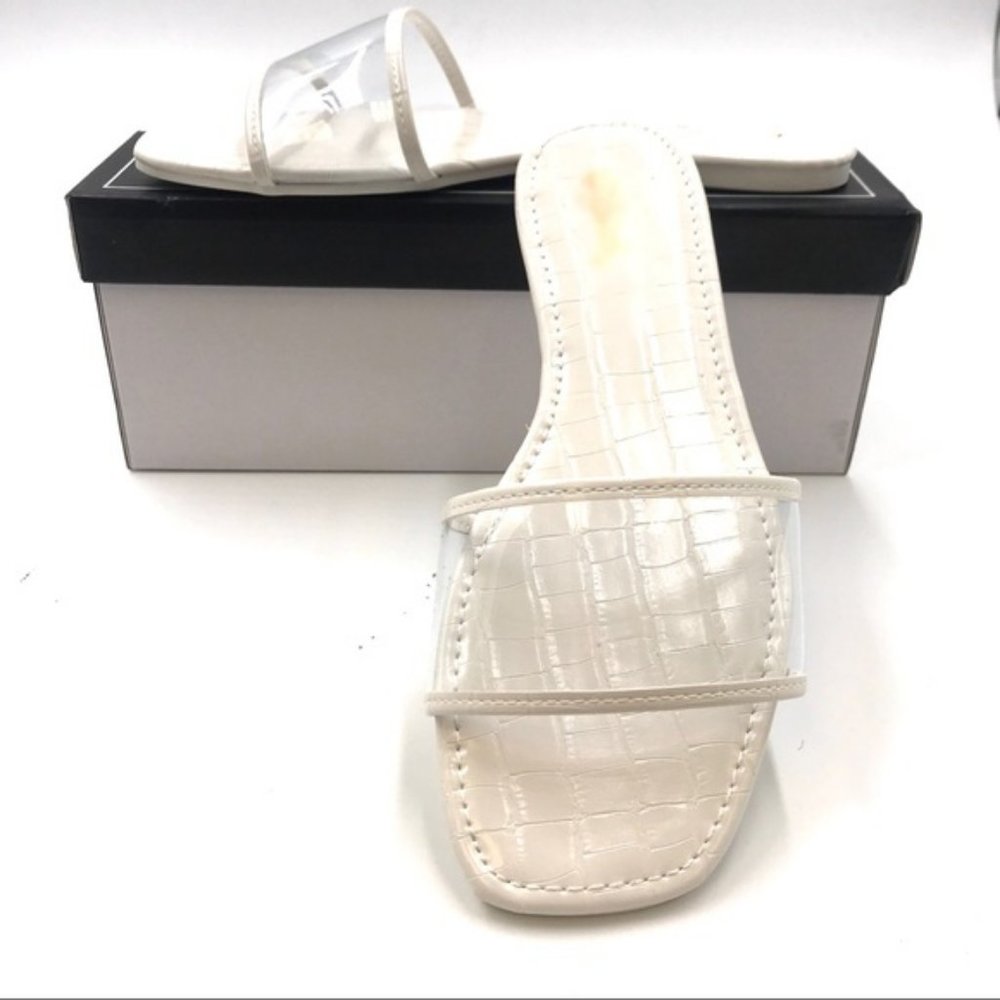 !! RESTOCKED !! Clear Strap Slide in White Croc - Picture 5 of 8